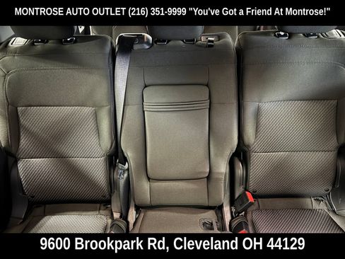 Used 2022 Ford Explorer XLT AWD/4WD image 33