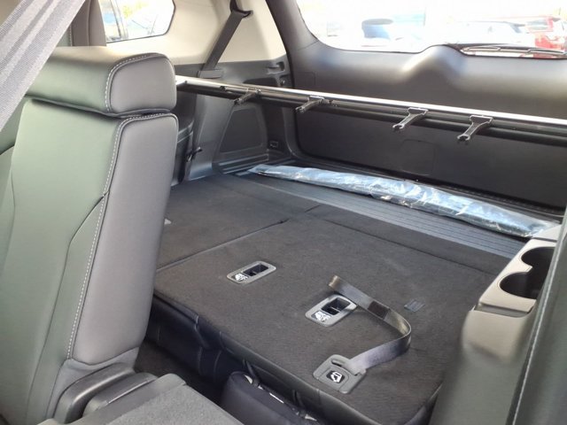 Used 2025 Honda Pilot EX-L image 27