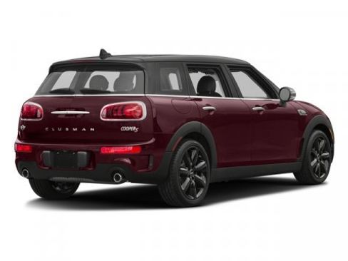 Used 2017 MINI Cooper Clubman S image 2