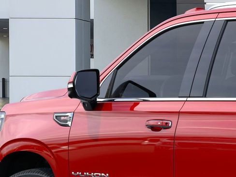 New 2026 GMC Yukon XL Elevation AWD/4WD image 12