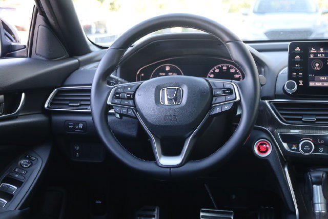Used 2018 Honda Accord Sport image 24