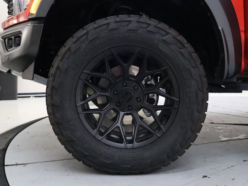 Used 2022 Ford F150 Raptor w/ Equipment Group 801A High AWD/4WD image 12