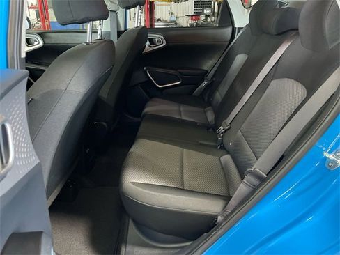 Used 2023 Kia Soul S image 21
