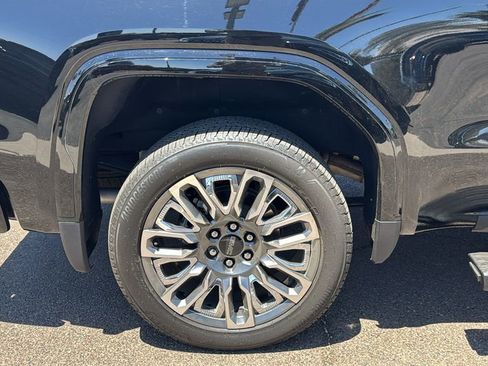 Used 2025 GMC Sierra 1500 Denali Ultimate AWD/4WD image 26