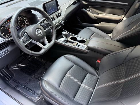 Used 2025 Nissan Altima 2.5 SR AWD/4WD image 15