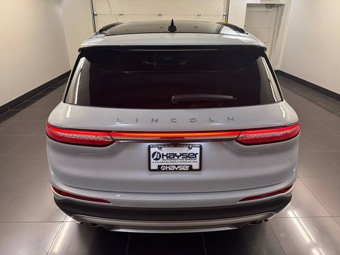 Certified 2025 Lincoln Corsair AWD w/ Equipment Group 101A image 5