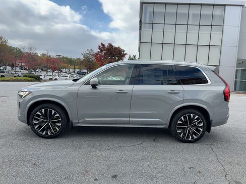 Certified 2026 Volvo XC90 B6 Plus w/ Protection Package AWD/4WD image 2