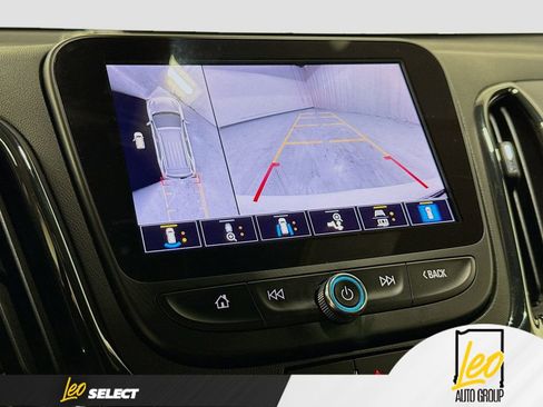 Used 2022 Chevrolet Equinox RS w/ RS Leather Package image 14