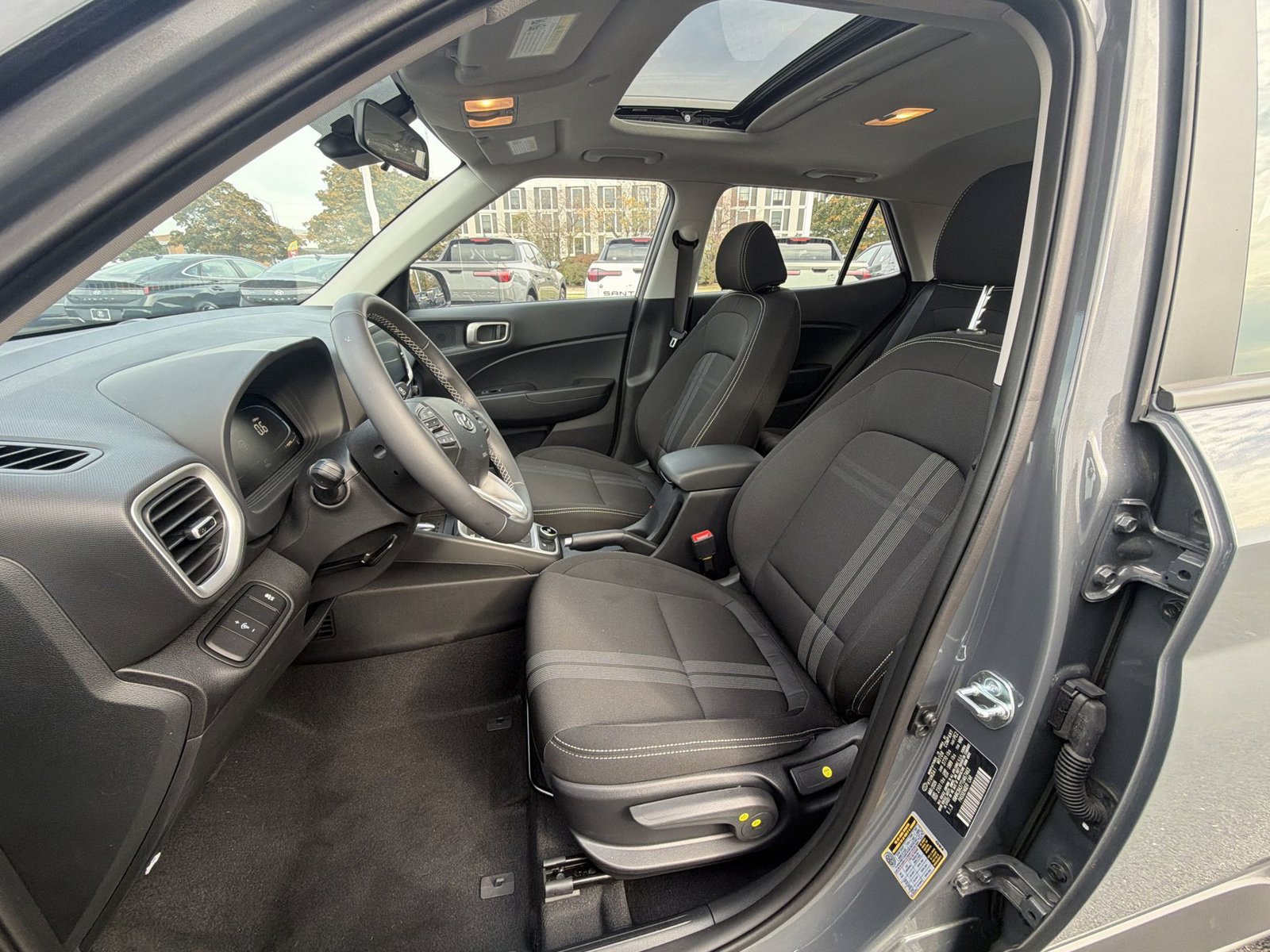 Certified 2026 Hyundai Venue SEL FWD image 13