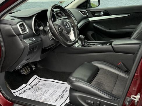 Used 2016 Nissan Maxima SR image 8