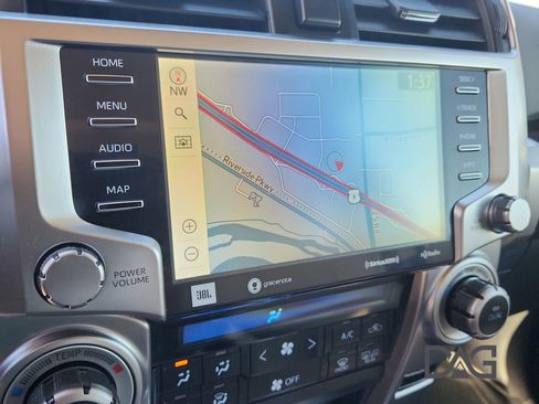 Used 2023 Toyota 4Runner Limited image 34