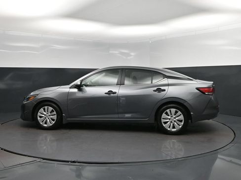 Used 2024 Nissan Sentra S FWD image 4