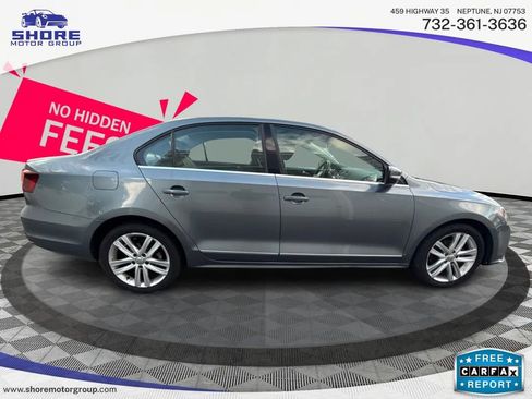 Used 2017 Volkswagen Jetta SEL image 9