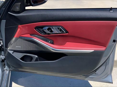 Certified 2023 BMW 330i Sedan w/ M Sport Package image 26