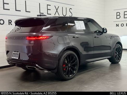 Used 2023 Land Rover Range Rover Sport SE Dynamic AWD/4WD image 4
