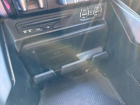 Used 2019 RAM 1500 Limited image 34