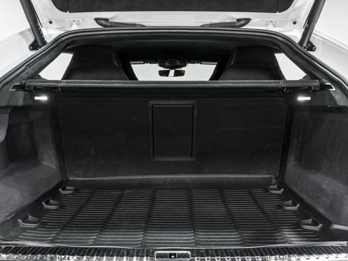Used 2024 Lamborghini Urus Performante AWD/4WD image 62