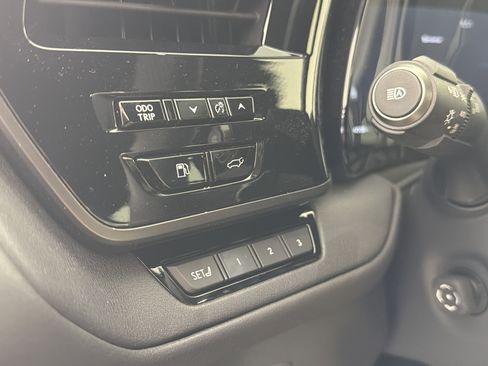 Used 2026 Lexus TX 500h AWD w/ Technology Package image 13