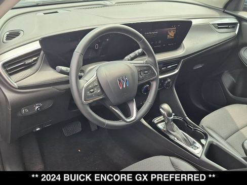 Used 2024 Buick Encore GX Preferred FWD image 2