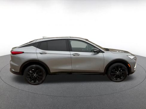 Used 2025 Buick Envista Sport Touring image 16