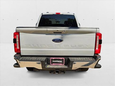 New 2026 Ford F250 Lariat w/ FX4 Off-Road Package image 8