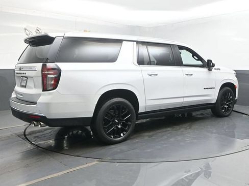 Used 2023 Chevrolet Suburban High Country AWD/4WD image 54