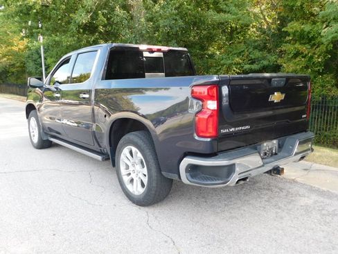 Used 2023 Chevrolet Silverado 1500 LTZ w/ LTZ Premium Package AWD/4WD image 10