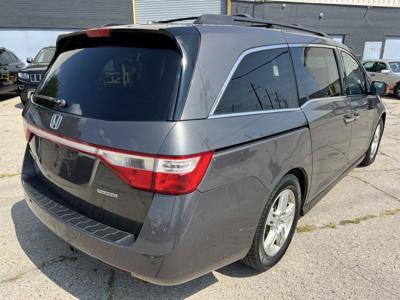 Used 2012 Honda Odyssey Touring image 5