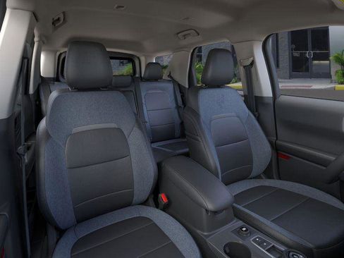 New 2025 Ford Bronco Sport Outer Banks image 10