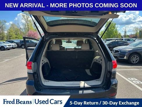 Used 2014 Jeep Grand Cherokee Laredo w/ Quick Order Package 23E image 11