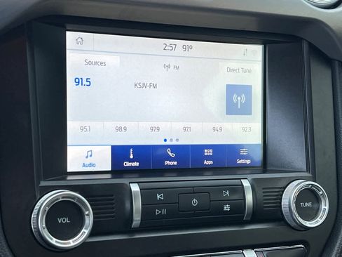 Used 2022 Ford Mustang Premium image 18