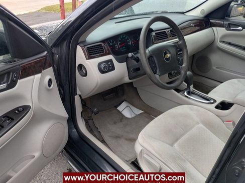 Used 2015 Chevrolet Impala LT w/ LT Sunroof Package image 12