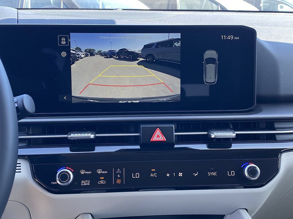 New 2026 Kia Sportage EX FWD image 19