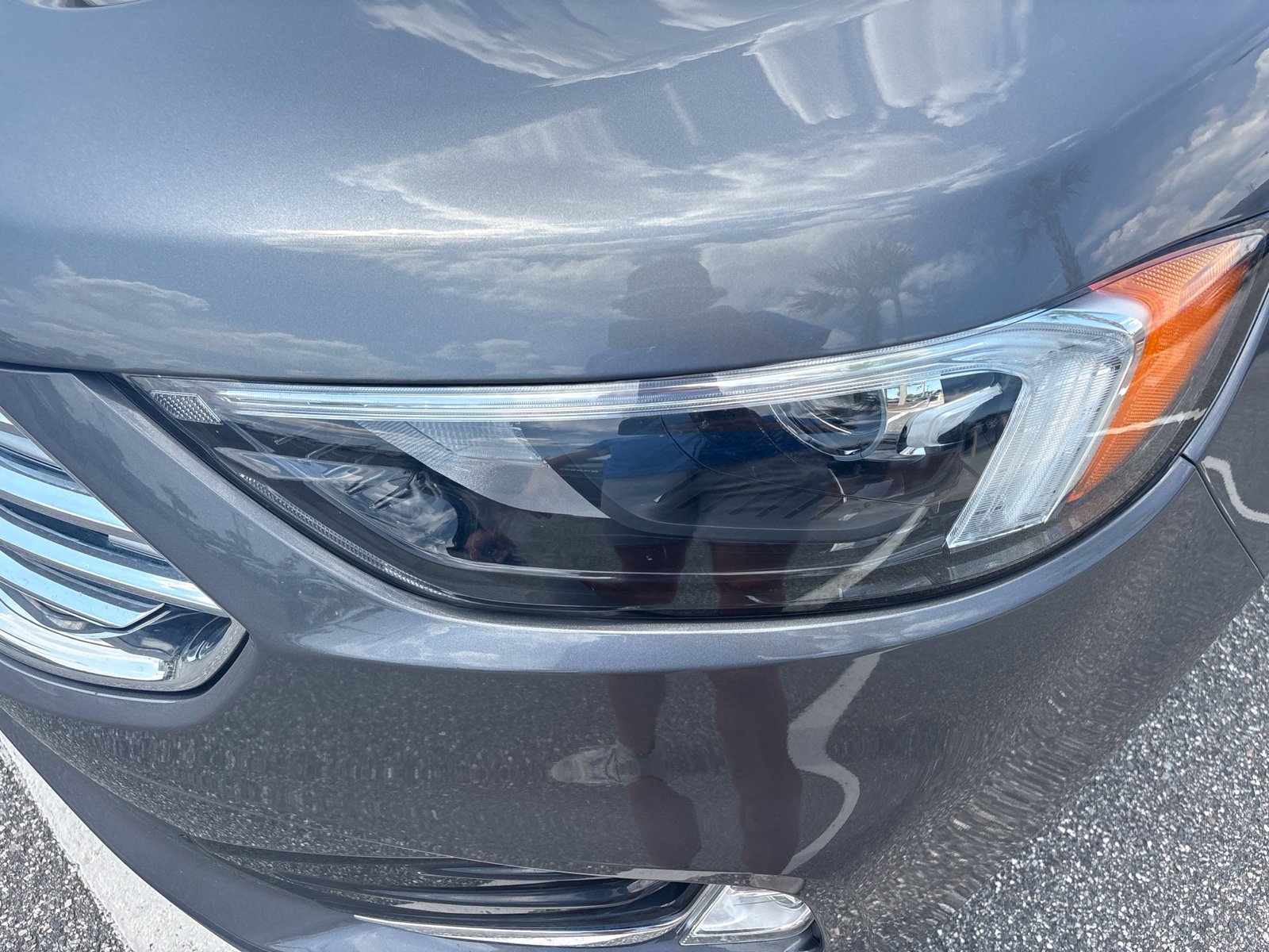 Used 2023 Ford Edge Titanium AWD/4WD image 9