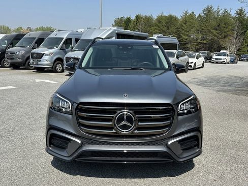 Certified 2024 Mercedes-Benz GLS 580 4MATIC image 3