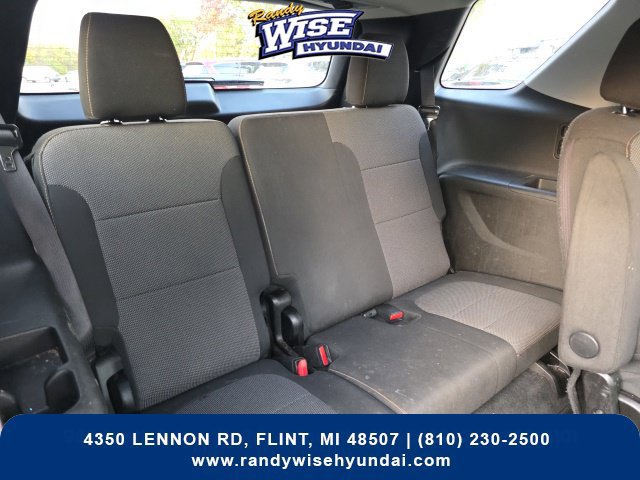 Used 2019 Chevrolet Traverse LT FWD image 27