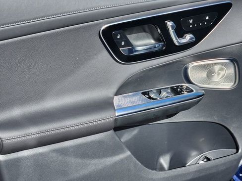 New 2026 Mercedes-Benz GLC 300 4MATIC image 10