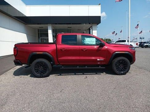New 2026 GMC Canyon Elevation RWD image 5