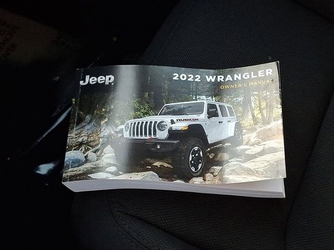 Used 2022 Jeep Wrangler Sport image 26