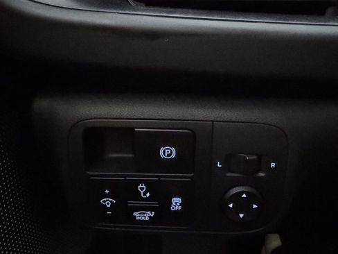 Used 2025 Hyundai Ioniq 6 SEL RWD image 19
