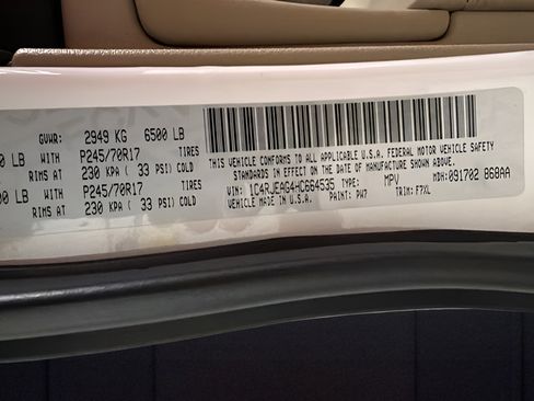 Used 2017 Jeep Grand Cherokee Laredo w/ Quick Order Package 2BE RWD image 24