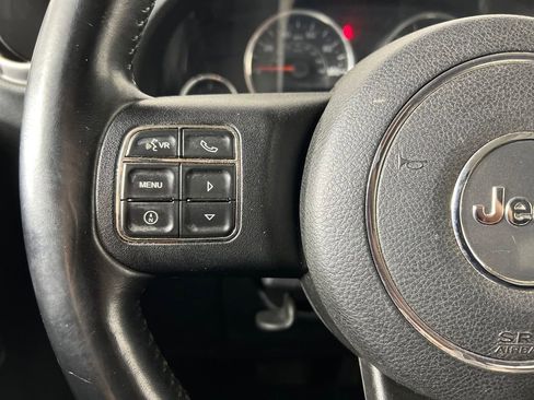 Used 2013 Jeep Wrangler Unlimited Sahara w/ Connectivity Group image 8