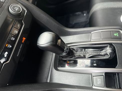 Used 2017 Honda Civic Sport image 18