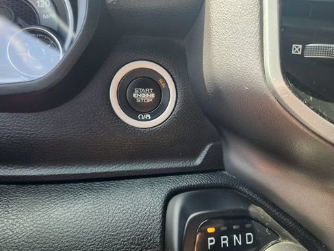 Used 2022 RAM 1500 Big Horn AWD/4WD image 20