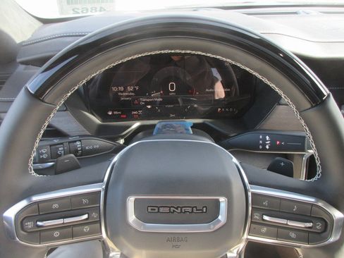 New 2026 GMC Acadia Denali Ultimate image 18