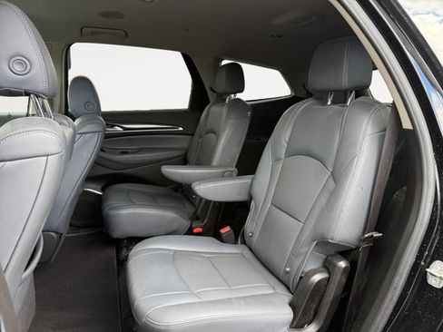 Used 2021 Buick Enclave Essence AWD/4WD image 16
