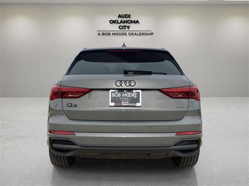 Used 2025 Audi Q3 2.0T Premium w/ Convenience Package image 6
