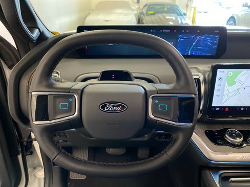 New 2026 Ford Expedition Tremor image 29