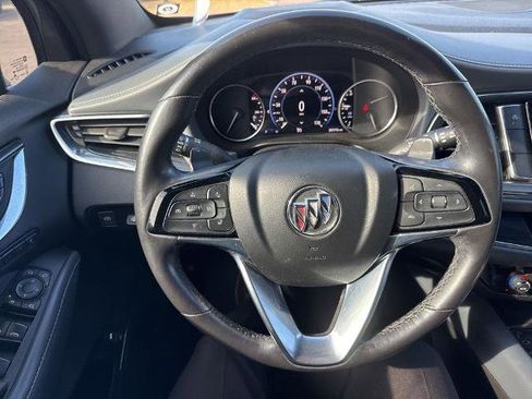 Used 2022 Buick Enclave Premium image 7