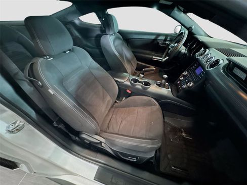 Used 2016 Ford Mustang GT w/ GT Performance Package RWD image 13